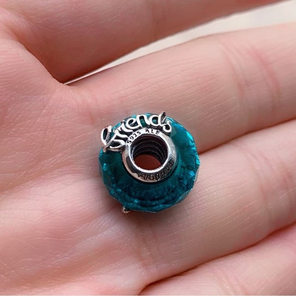 ANNUAL GIFT-AWAY OFFER: PANDORA Faceted Murano Glass Friendship Charm w/box - Picture 9 of 12